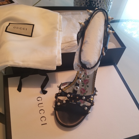 Gucci Shoes - Ladies Heels